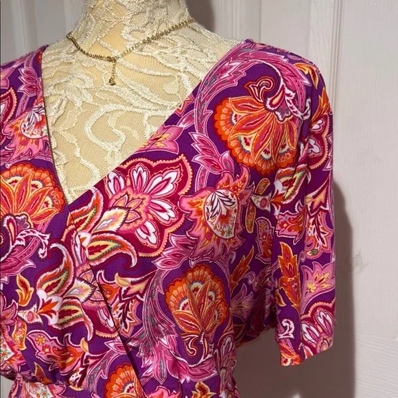 Fun and Trendy Chaps Pink and Orange Wrap Blouse Short Sleeve 2X - Picture 2 of 6